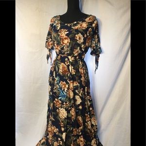 Floral Short Sleeve Maxi Dress